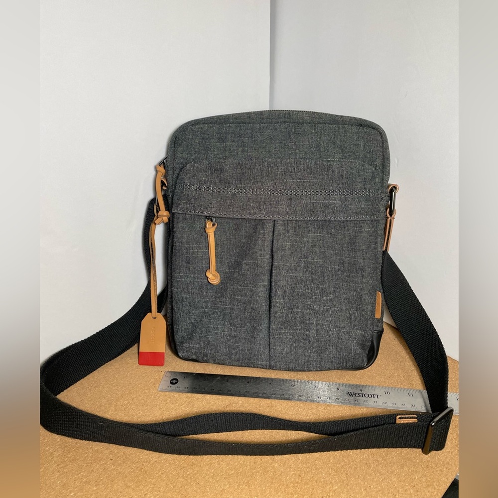 Fossil Defender NS City Bag - Grey Black - NWOT